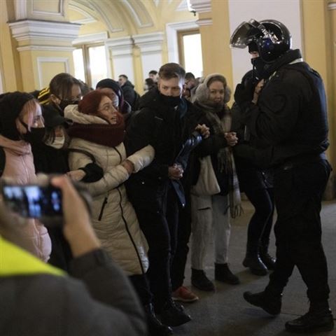 Przeciwstawiły się Putinowi. Kobiety przewodzą rosyjskiemu ruchowi oporu przeciwko wojnie